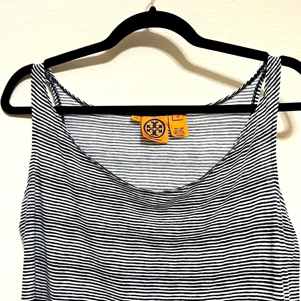 Tory Burch sleeveless shirt size XSmall